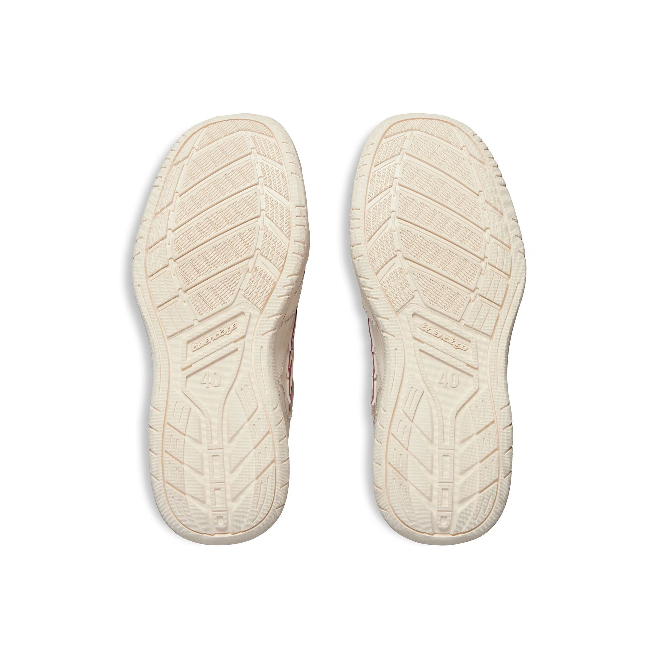 Men's Hamptons Medium Worn-out Sneaker in Off White/red