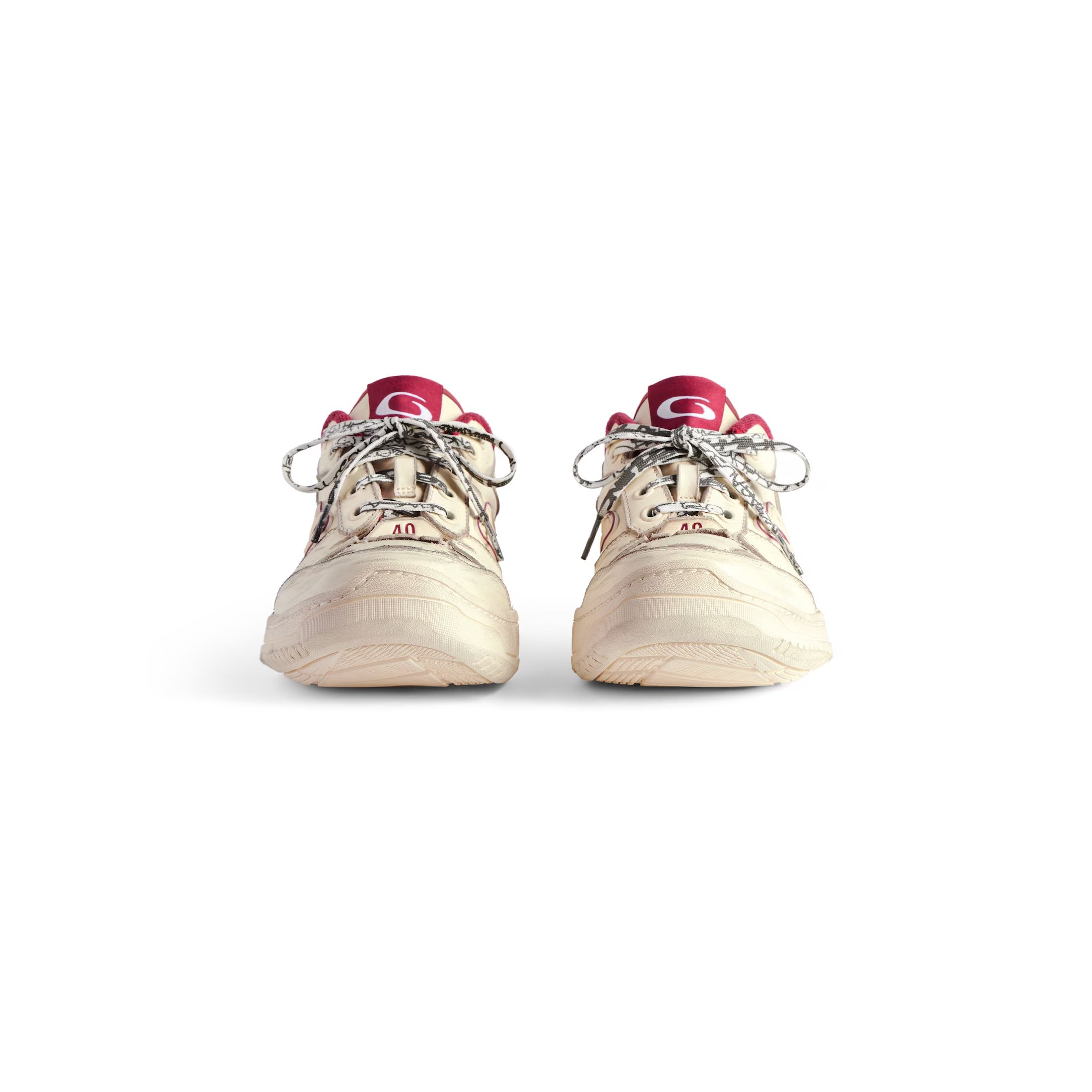 Men's Hamptons Medium Worn-out Sneaker in Off White/red